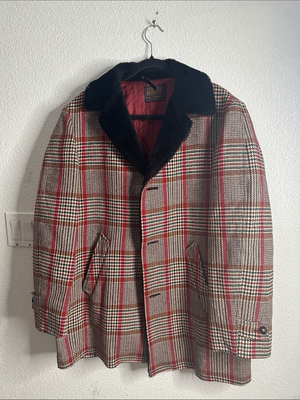 Vintage Pendleton Red Plaid Wool Pea Coat with Black Faux Fur Collar size M - Picture 2 of 10